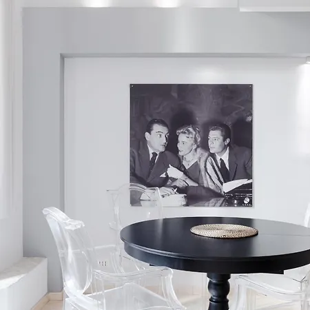 Piazza Margana Private Διαμέρισμα