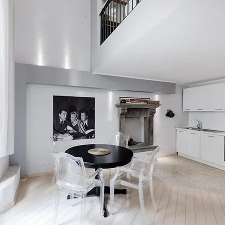 Piazza Margana Private Διαμέρισμα *